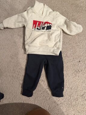 Tommy Hilfiger Cream Hoodie with Red & Navy Logo and Navy Joggers